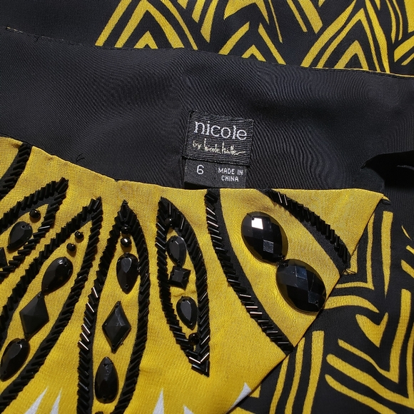 💥CLOSING SALE💥NICOLE MILLER Beaded Flowy Top - Picture 5 of 7